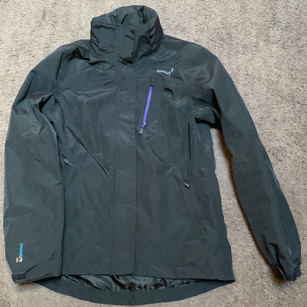 Gelert Women’s Horizon. Stormlte Waterproof jacket
